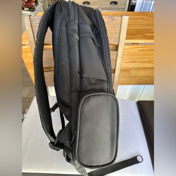 Ful laptop Backpack - Picture 5 of 9